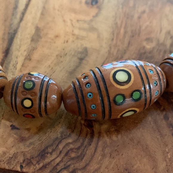 Vintage Big Wood Egg Bead Necklace - Picture 3 of 4